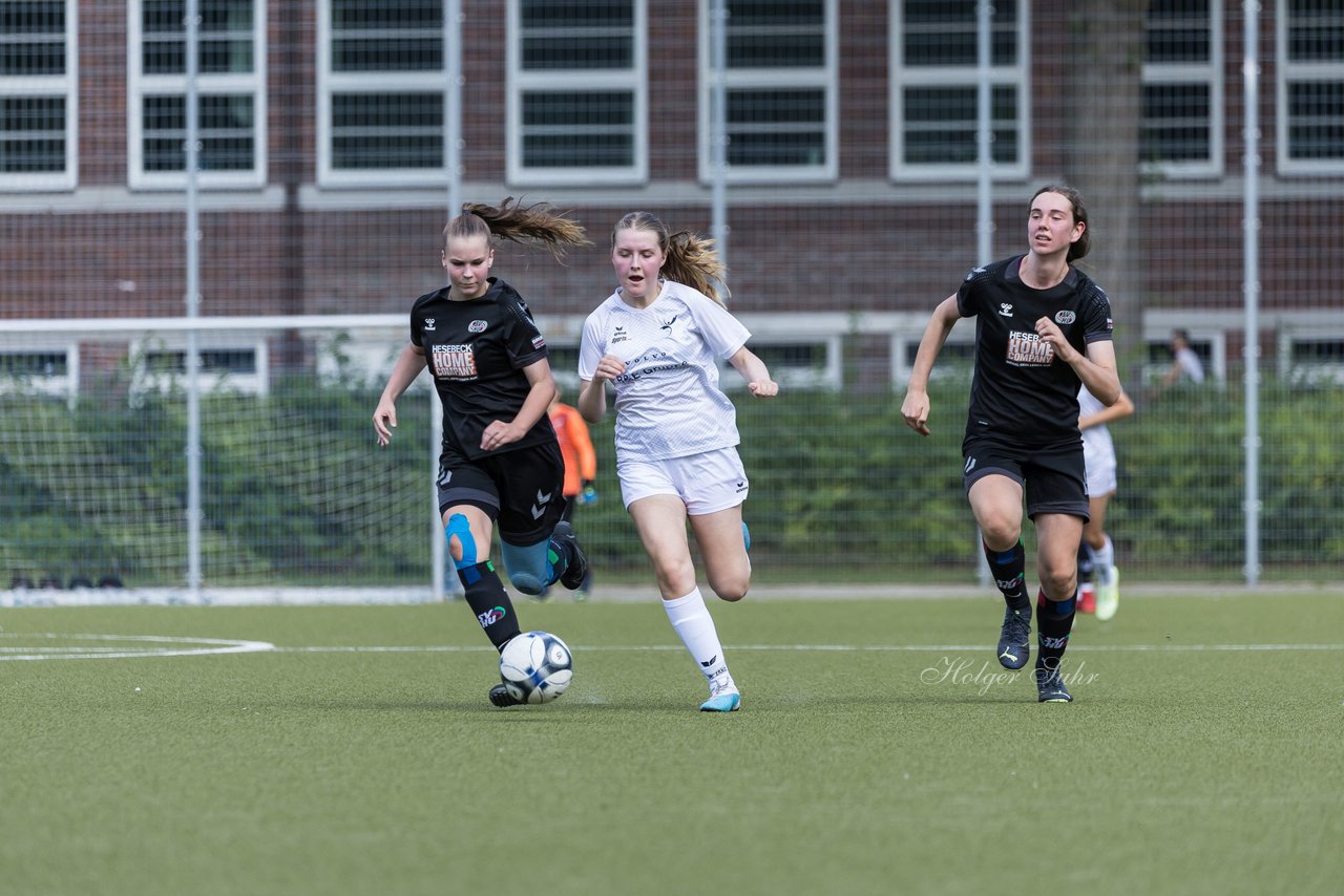 Bild 78 - wBJ Alstertal-Langenhorn - SV Henstedt-Ulzburg : Ergebnis: 4:1